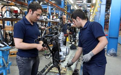 رکورد اشتغال در صنعت و خدمات شکسته شد