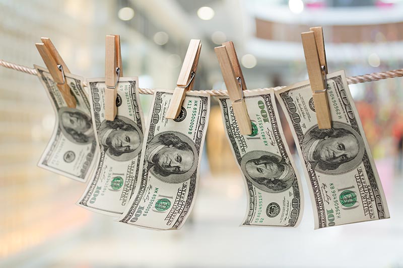 مبارزه با پولشویی منجر به رونق تولید و اشتغالزایی می‌شود