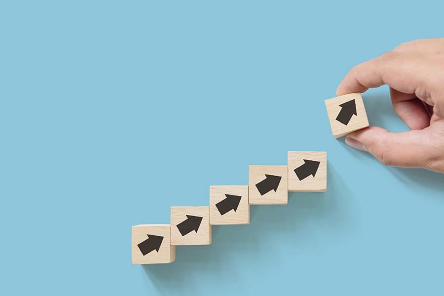 استراتژی های فروش رقبا